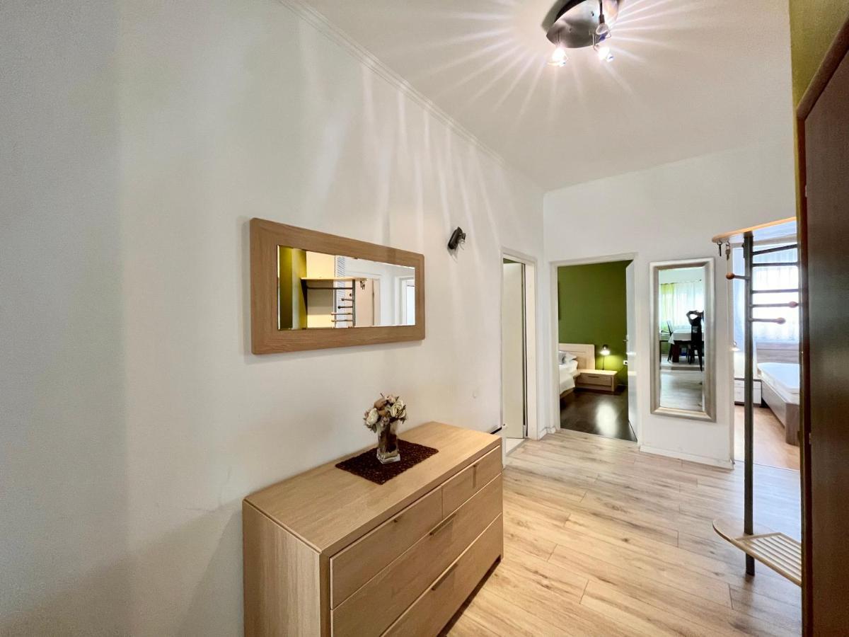 Apartments Rino Vodice Bagian luar foto
