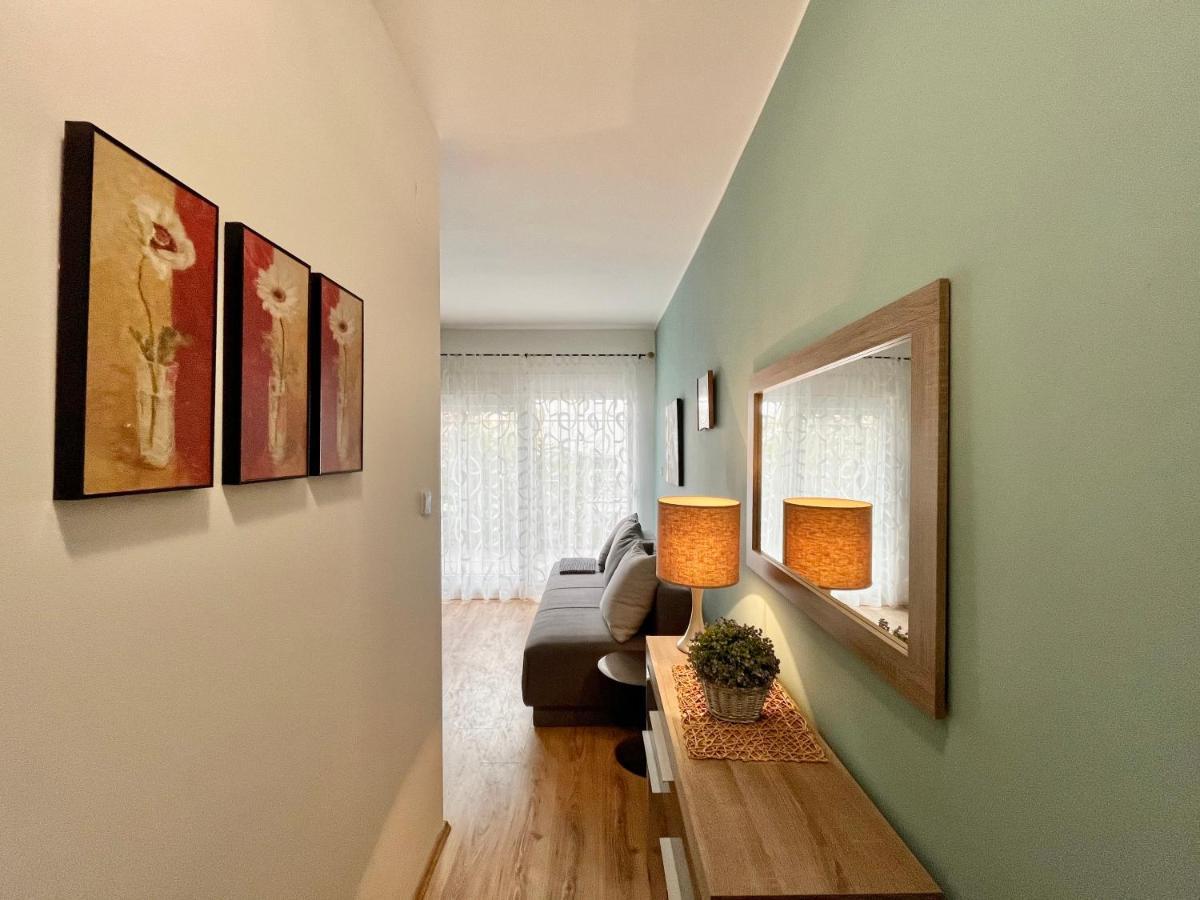 Apartments Rino Vodice Bagian luar foto