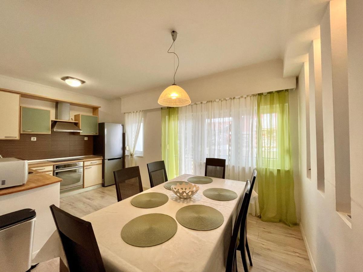 Apartments Rino Vodice Bagian luar foto