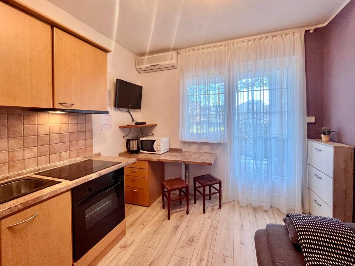Apartments Rino Vodice Bagian luar foto